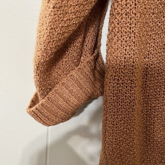 Listicle Womens Burnt Orange Wide Sweater Crew Neck Long Sleeve Size M EUC - Picture 4 of 12